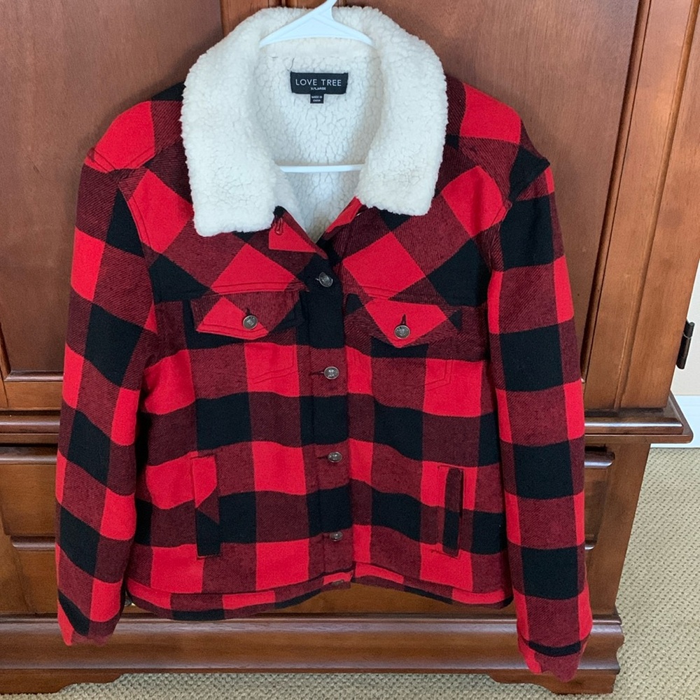 LOVE TREE Buffalo Plaid Sherpa Jacket